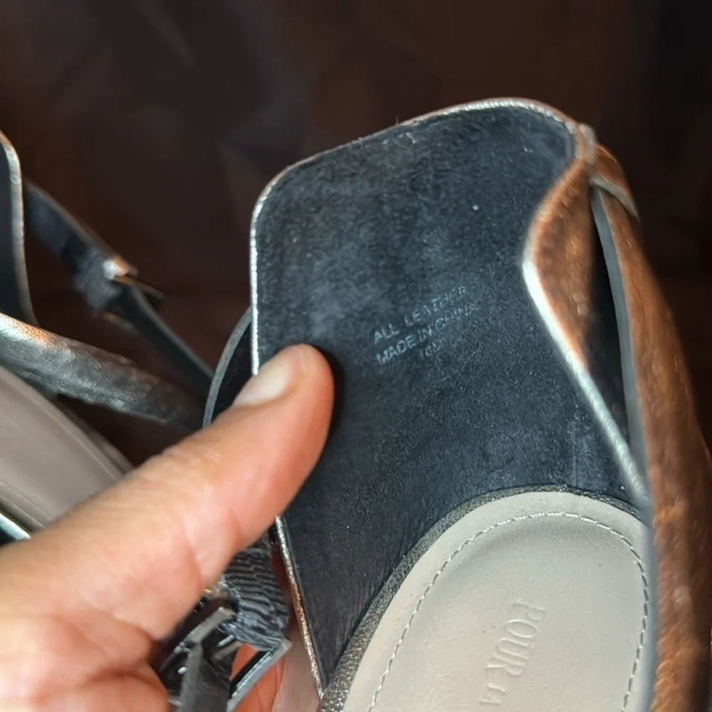 Pour LA Victoire Heels